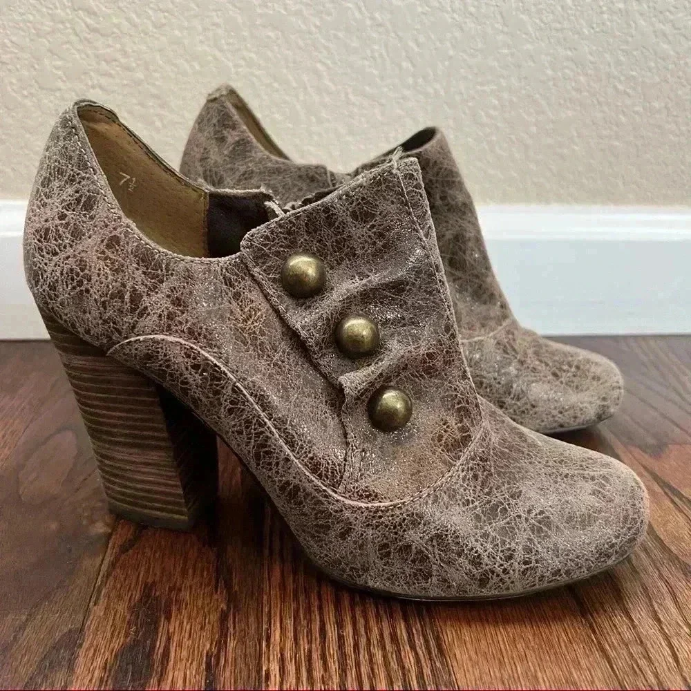 Seychelles Los Angeles Ankle Bootie Boots Brown Leather Women Size 7.5 Side Zip